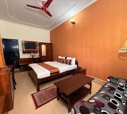 Hotel Mandakini